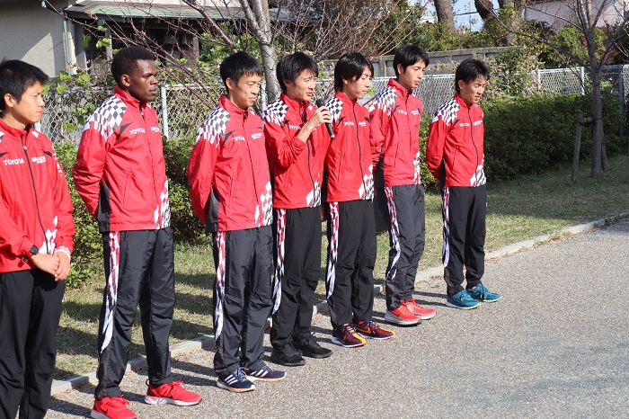 18中部駅伝窪田挨拶.JPG