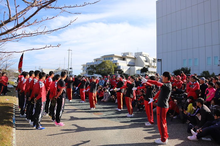 19中部応援団 .JPG